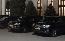 Plane used to airlift Navalny to Berlin reportedly arrives in Kharkiv for mayor with COVID-19 (Photos)