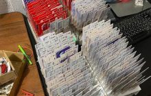Правоохранители заблокировали межрегиональную сеть "ботоферм" (фото)