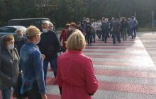 На Житомирщине медики перекрывали трассу: разъяренные водители выходили к ним драться (фото)