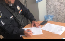 Шукали наркотики, знайшли боєприпаси: на Донеччині викрили начальника патрульної поліції (фото)