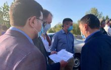 Началась внеплановая проверка незаконной свалки, которая горела в Дарницком районе (фото)