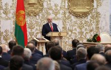 Лукашенко назвал условие для своего отказа от власти (видео)