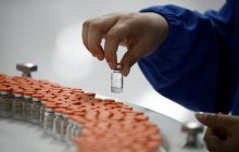 Китай начал вакцинацию против коронавируса