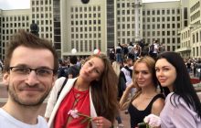 Активіст з Мінська Павло Чудук про протести в Білорусі: у нас немає такої кількості ендорфіну, щоб зробити Майдан, як у вас в 2014 році. Ну, не зможемо ми. Не хочемо смертей, хоча розуміємо, що перехід від диктатури до демократії – жертви і кров