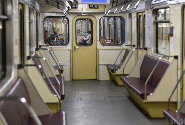 В Киеве сокращают интервал движения поездов в метро