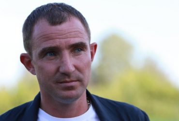 Дніпро-1 готується пограбувати Металіст: заберуть тренера й спортдиректора