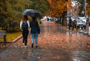 В Україні на два дні оголосили І рівень небезпеки: які області штормитиме (карта)