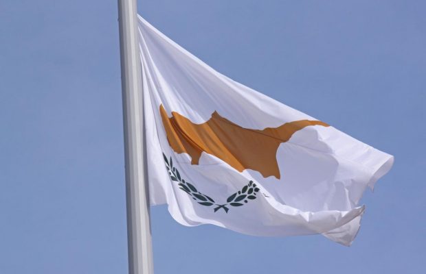 Кіпр відмовився обмежувати видачу віз росіянам