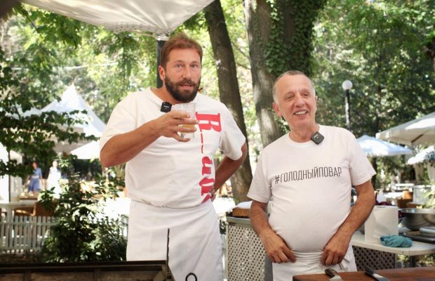 Ресторатор Савва Лібкін показав, як приготувати соковитий люля-кебаб (фото, відео)