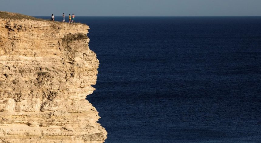 В оккупированном Крыму продолжают вводить ограничения подачи воды