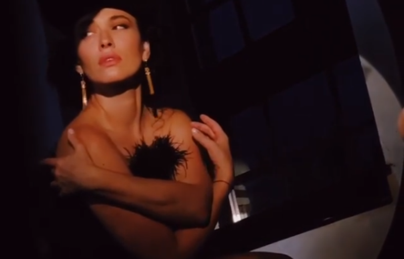 Даша Астафьева снялась в новой откровенной фотосессии / скриншот с видео