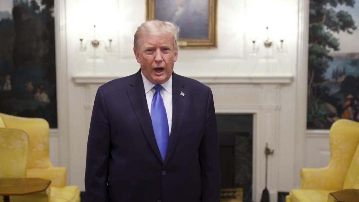 За словами Трампа, у Меланії також все добре / скріншот з відео За словами Трампа, у Меланії також все добре / скріншот з відео