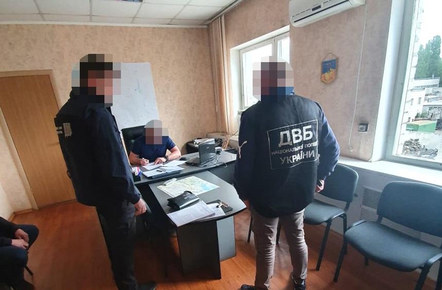 Новини Миколаєва - ДБР підозрює шістьох копів у катуванні затриманого: фото, відео / dbr.gov.ua Новини Миколаєва - ДБР підозрює шістьох копів у катуванні затриманого: фото, відео / dbr.gov.ua