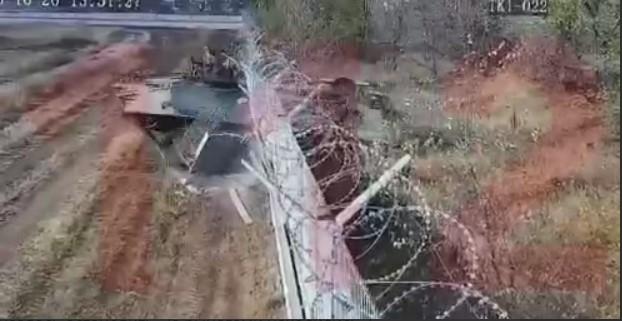 Солдатами уже занялась ФСБ России / скриншот из видео Солдатами уже занялась ФСБ России / скриншот из видео