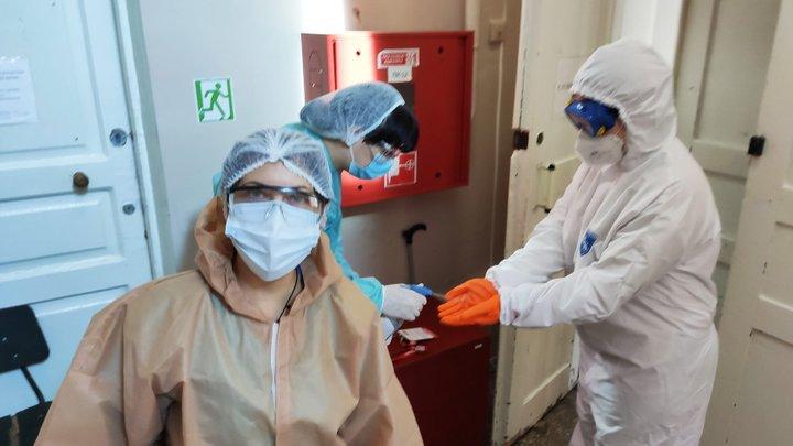 Пацієнти лікарень голосували безпосередньо у медзакладі / фото Вільне Радіо Пацієнти лікарень голосували безпосередньо у медзакладі / фото Вільне Радіо