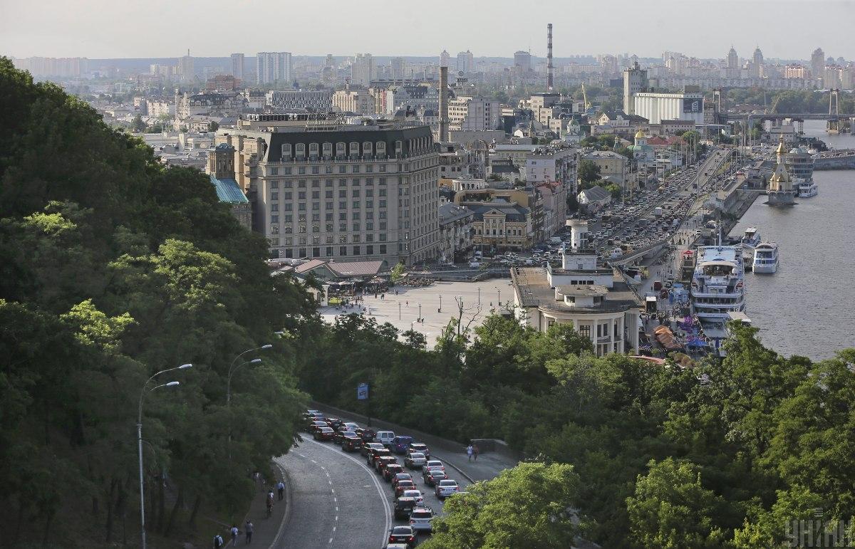 11 липня у Києві не буде спеки / фото УНІАН 11 липня у Києві не буде спеки / фото УНІАН