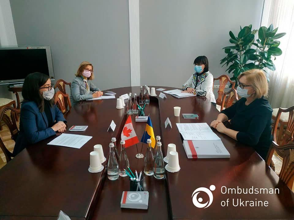 235 украинцев содержатся на оккупированном Донбассе - Денисова / фото facebook.com/denisovaombudsman 235 украинцев содержатся на оккупированном Донбассе - Денисова / фото facebook.com/denisovaombudsman