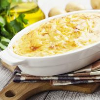 Мясная запеканка с яйцом: рецепт от шеф-повара Евгения Клопотенко