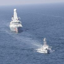 ВМС Украины и британский эсминец Dragon отработали тактическое маневрирование (фото)