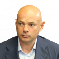 Президенту давно потрібно було розігнати уряд і перезапустити Верховну Раду