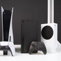 В сети появились ролики с распаковкой PlayStation 5 и сравнением с Xbox Series X