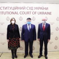 U.S., EU, Japan envoys meet with Constitutional Court chair following asset declaration judgment
