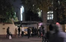 Протести в Бішкеку: із захопленої будівлі комітету нацбезпеки звільнили екс-президента (фото)