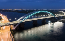 Кличко показав, як виглядає Подільсько-Воскресенський міст із підсвіткою (відео)