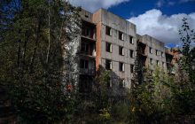 День "города-призрака" Полесское: братание полищуков, легенда о еврейской самообороне и быль о мародерах