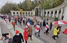 У Мінську почалися затримання жінок і студентів, які вийшли на марш (відео)