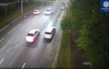 П’яна жінка з дитиною ганяла Києвом на Mercedes по зустрічній смузі та потрапила на відео