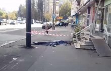 У Києві копи розслідують загибель жінки та її 6-річної доньки, які випали з 9 поверху