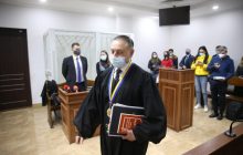 Снова начались судебные заседания о снятии арестов с акций "Мотор Сич"