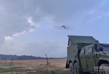 У Китаї випробували систему масового запуску дронів-камікадзе