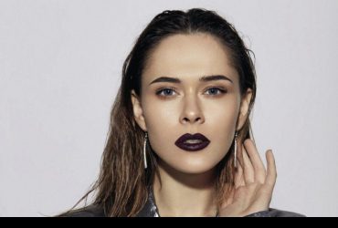 MONATIK, Саніна, Вакарчук та інші дали відеоконцерт на підтримку українських медиків (відео)