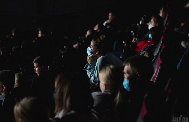 Warner Bros. зніме фільм про Годинникаря за коміксами DC