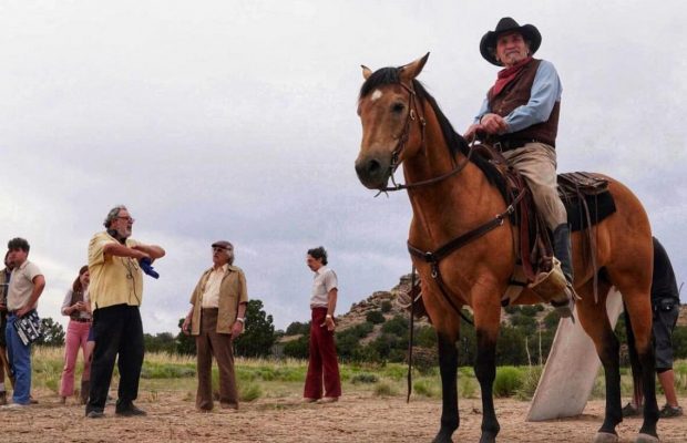 Вышел украинский трейлер авантюрной комедии "Афера по-голливудски" с Робертом Де Ниро, Томми Ли Джонсом и Морганом Фриманом (видео)