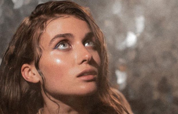 "Сексуальна русалка": співачка Jerry Heil анонсувала новий альбом в ефектному образі (фото)