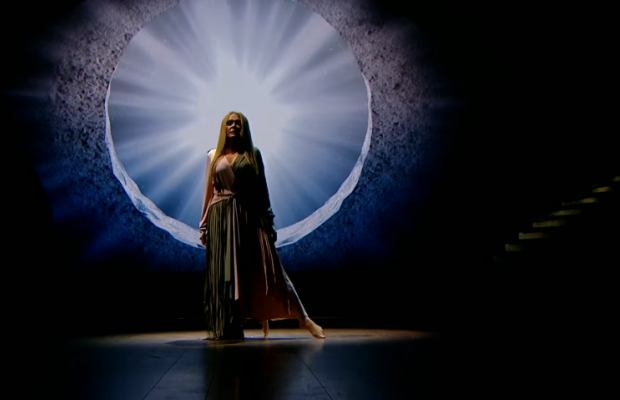 Ольга Сумська повернулася на паркет "Танців з зірками", вразивши глядачів зворушливим виступом (відео)