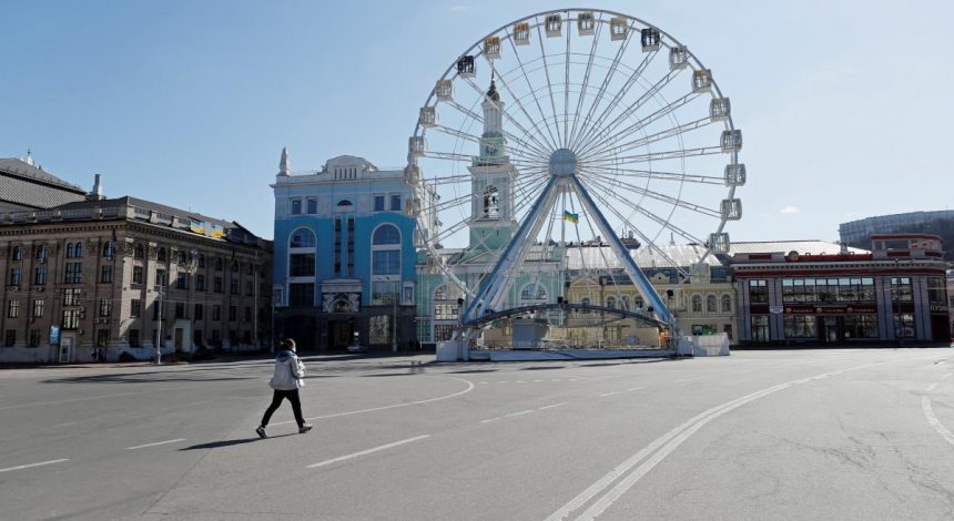 Завтра бабине літо порадує киян прощальним теплом: температура досягне +17°