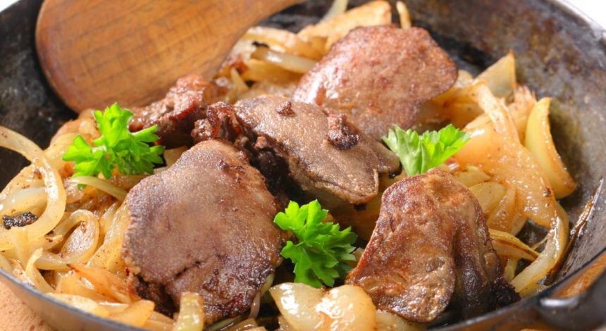 Рецепты из куриной печени: что можно быстро приготовить из диетического продукта