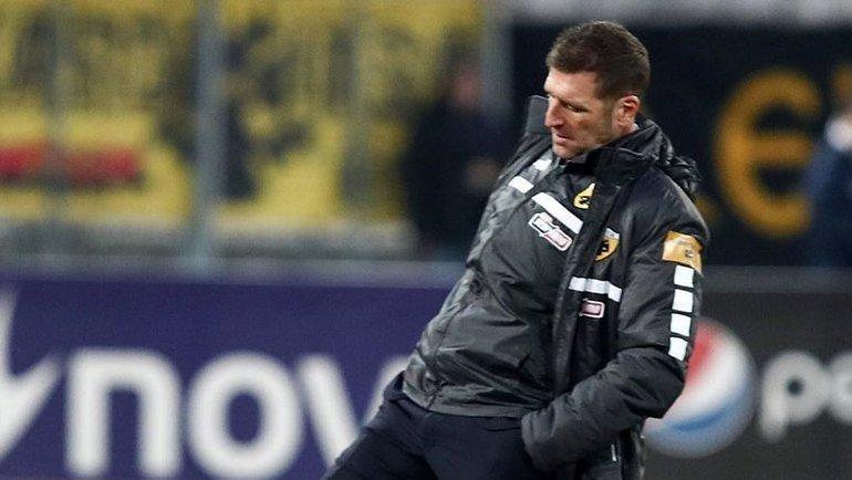 Массимо Каррера / фото twitter.com/aek_fc_official