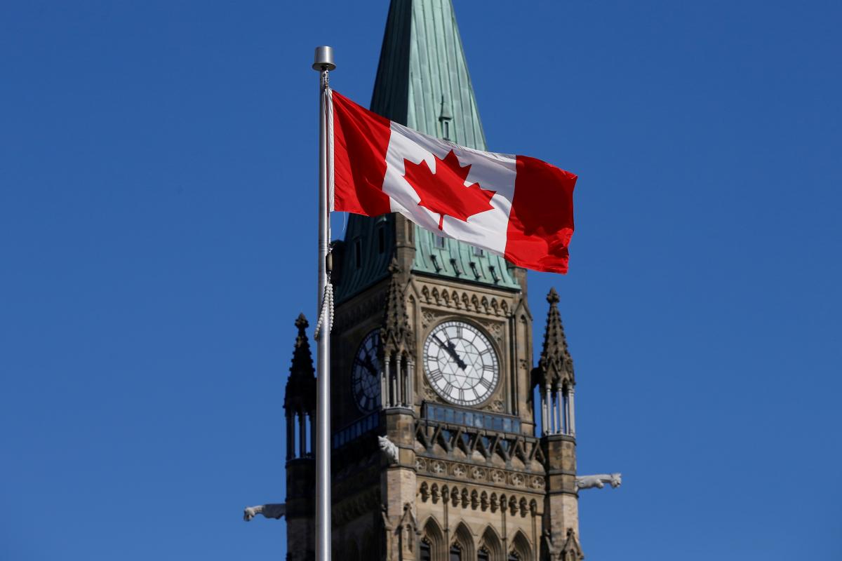 Канада наказала членам родин дипломатів покинути Україну / фото REUTERS