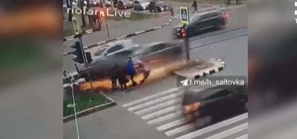 Водителя задержала полиция \ скриншот с видео Водителя задержала полиция \ скриншот с видео