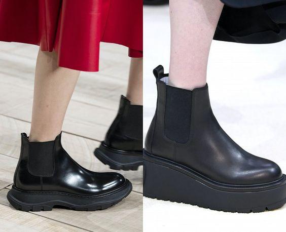 Модне взуття зима 2020 / фото Alexander McQueen, Valentino Модне взуття зима 2020 / фото Alexander McQueen, Valentino