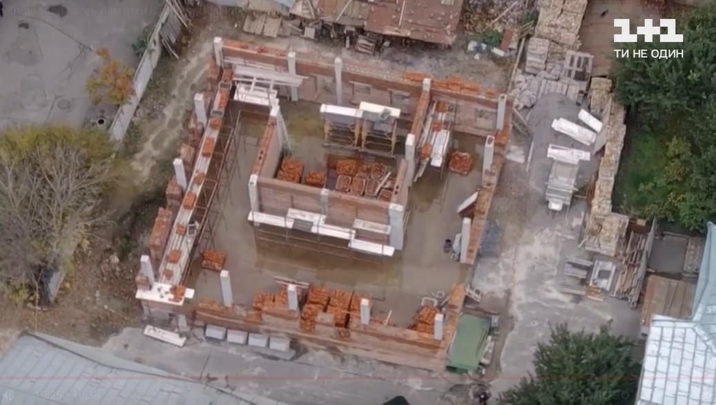 В Києві фактично знищили будинок Артинова, стверджують активісти / Скріншот В Києві фактично знищили будинок Артинова, стверджують активісти / Скріншот