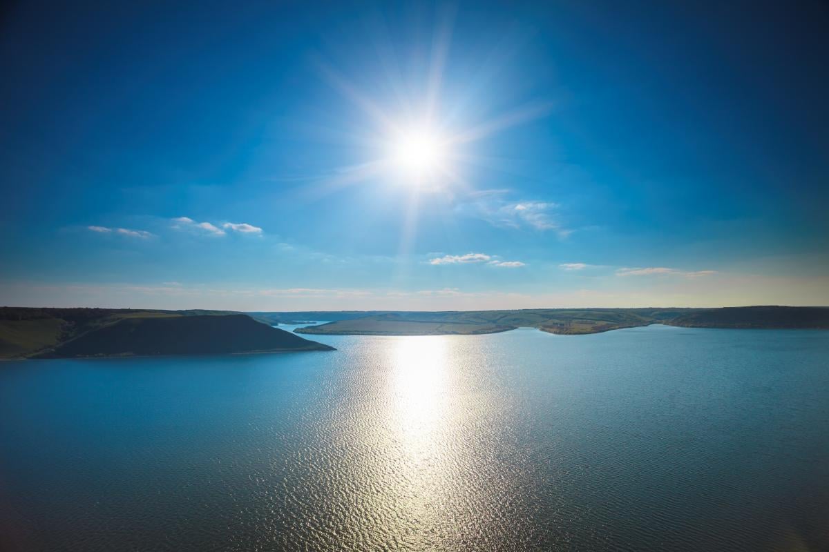 Затоплене село Бакота нині приваблює багато туристів / фото ua.depositphotos.com Затоплене село Бакота нині приваблює багато туристів / фото ua.depositphotos.com