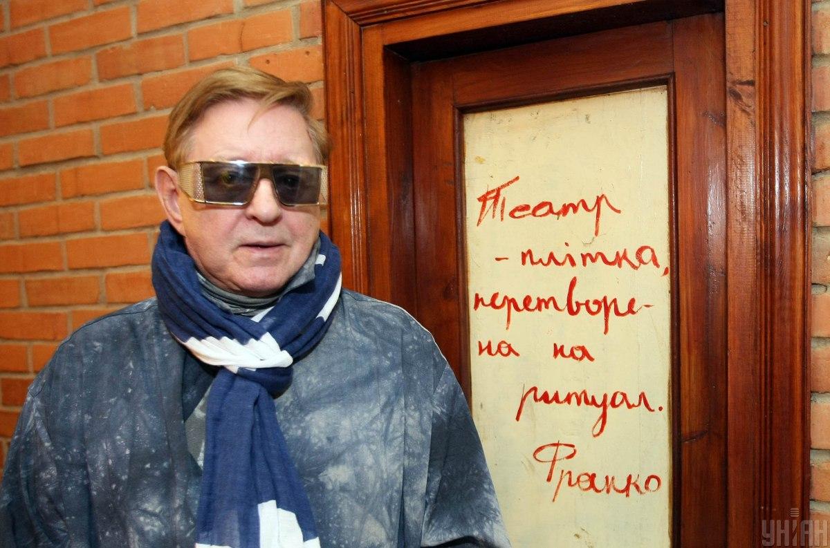 В Москве прощаются с Виктюком \ фото УНИАН В Москве прощаются с Виктюком \ фото УНИАН