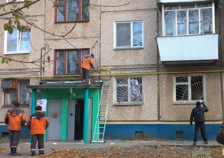 У Харкові чоловік підірвав три гранати / фото hk.npu.gov.ua У Харкові чоловік підірвав три гранати / фото hk.npu.gov.ua