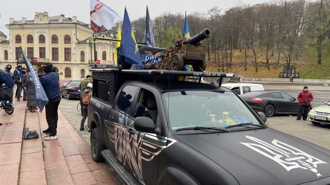 В День Достоинства и свободы в Киеве состоялся автомарш / фото 24 канал В День Достоинства и свободы в Киеве состоялся автомарш / фото 24 канал